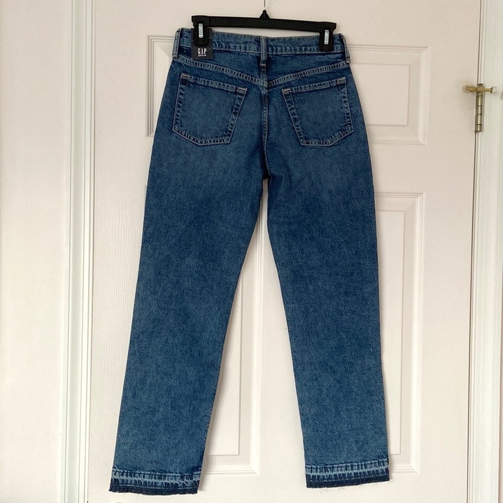 NWT Gap Mid-Rise Side Vent Hem Distressed 90s Loose Straight Leg Jeans - Picture 2 of 14
